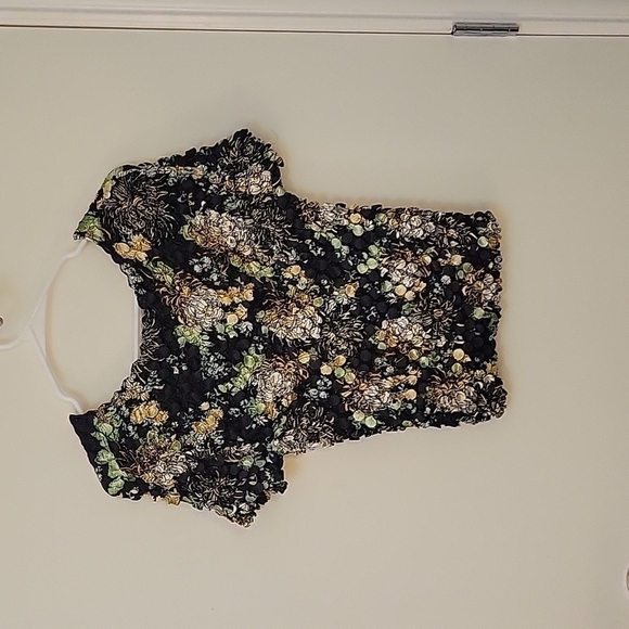 3/$30 RADIANCE 1990s Black Bubble Popcorn Scrunchie Floral Silk Blouse - Picture 5 of 8